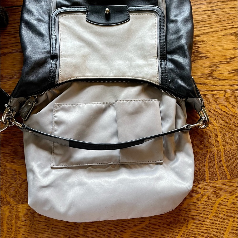 Coach Bag - Picture 14 of 15